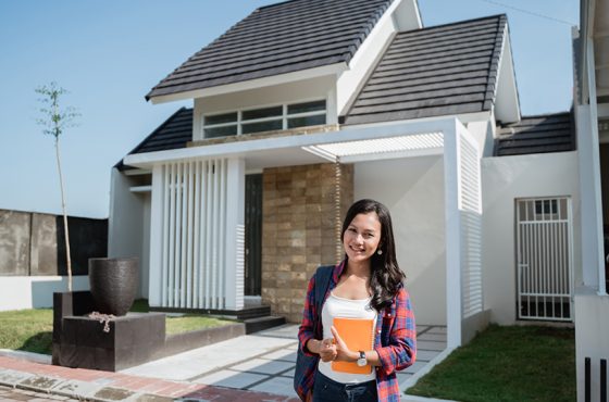 The Benefits of Living in a Duplex or Triplex Near Bradley University