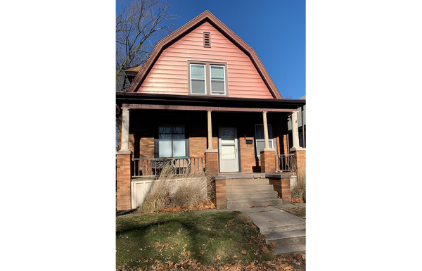 1809 Fredonia Ave